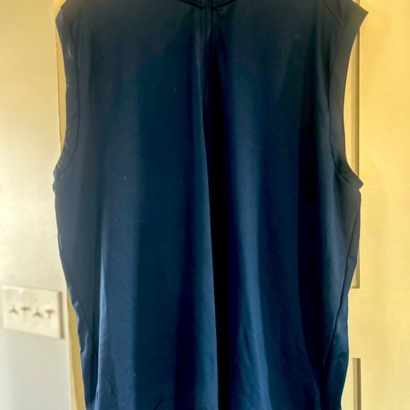 Adidas golf vest - Picture 1 of 2